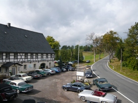 Therefore, please do not be afraid to leave your car with us here at the hotel. It goes without saying that we do not charge you any parking fees