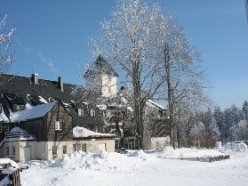 Outdoor Tour, wintersports, cross-country ski run, snowboard, skining